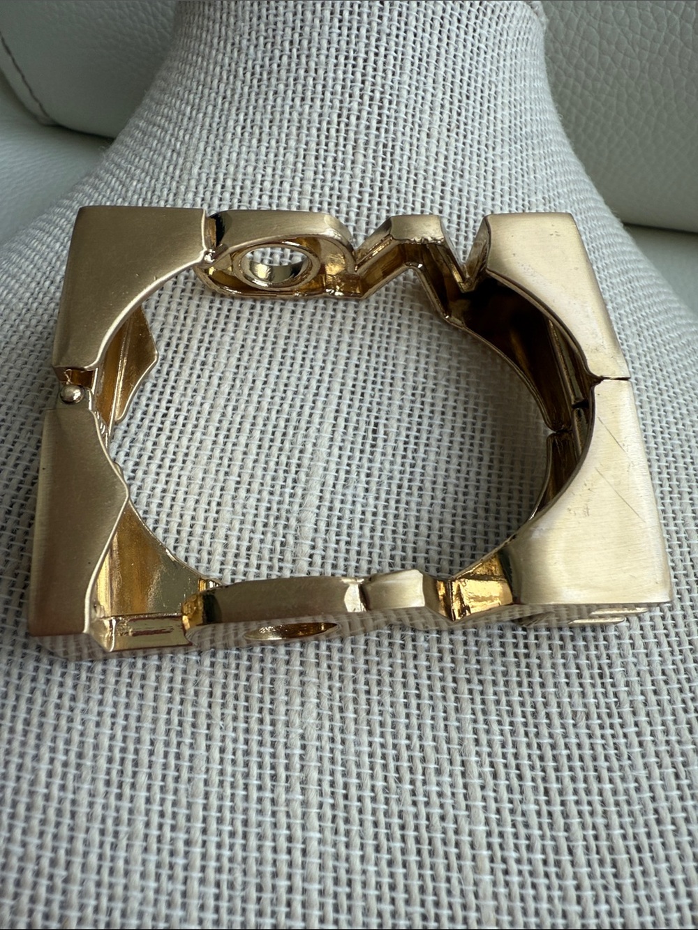 Vintage “LOVE” Square Bracelet - Picture 5 of 12